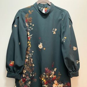Zara Wide Floral Pattern Long Sleeve Dress w/ Pockets